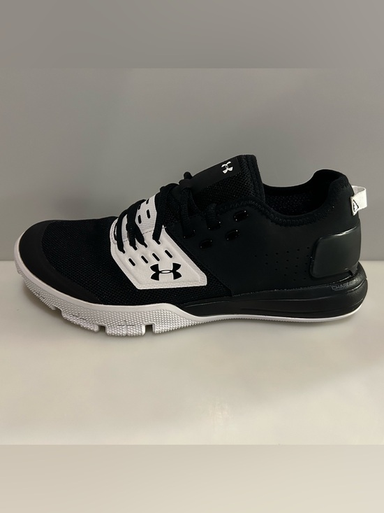 Under Armour Other - New Men’s Under Armour Charged Ultimate 3.0 Black Running Shoes - Size 7.5 NIB
